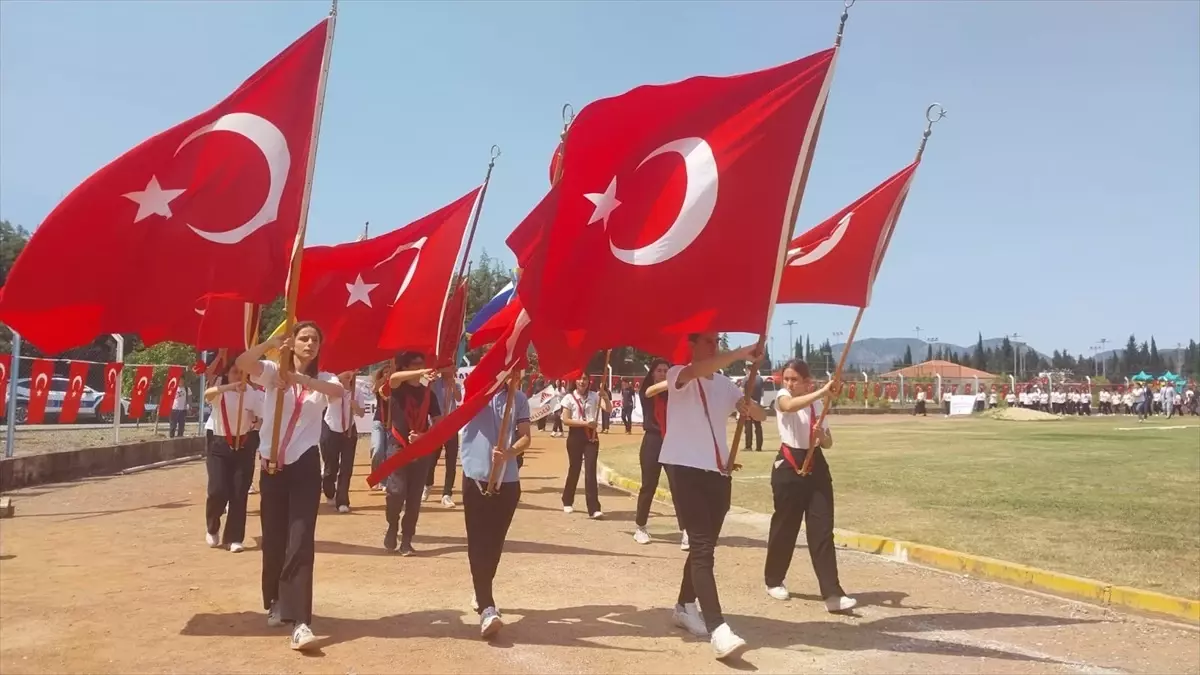 Muğla'nın İllerinde 19 Mayıs Coşkuyla Kutlandı