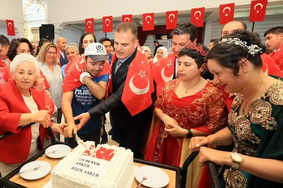 Muğla'da Engelliler Haftası'nda Temsili Askerlik Etkinliği