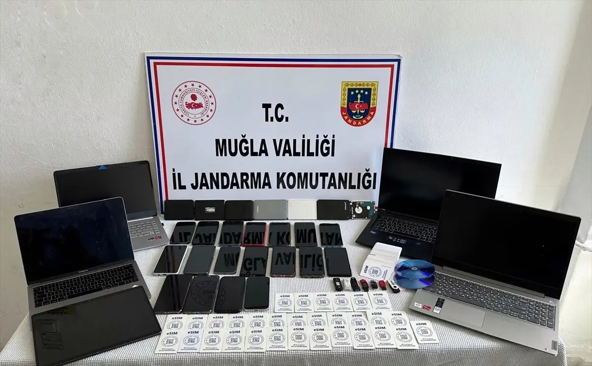 Muğla Merkezli Dolandırıcılık Operasyonunda 12 Tutuklama