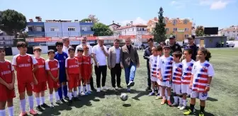 Muğla Valisi Akbıyık, Marmaris Octopus Cup 2025 Futbol Turnuvası'nın Başlama Vuruşunu Yaptı