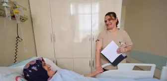 Şefkatli Hemşire Nezaket Azizoğlu'nun 30 Yıllık Hedefi: Hastaların Sağlığı