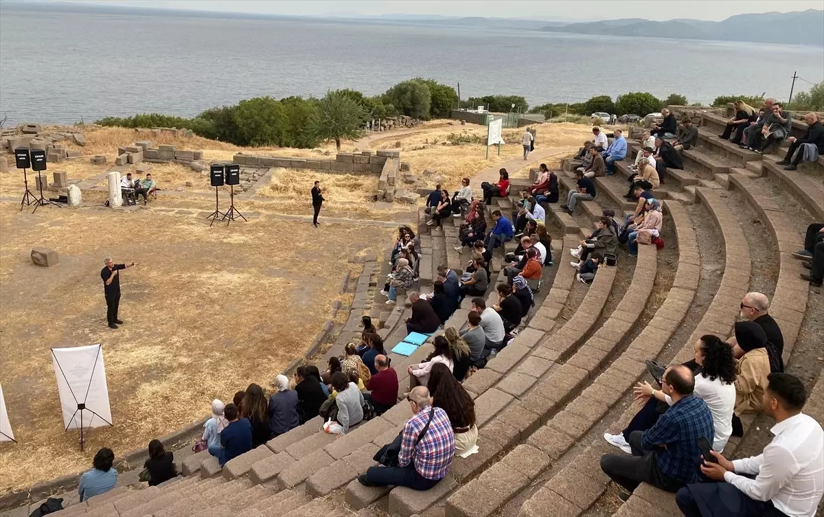 Çanakkale'de Öğretmenler için Şehir ve Kültür Akademisi Düzenlendi