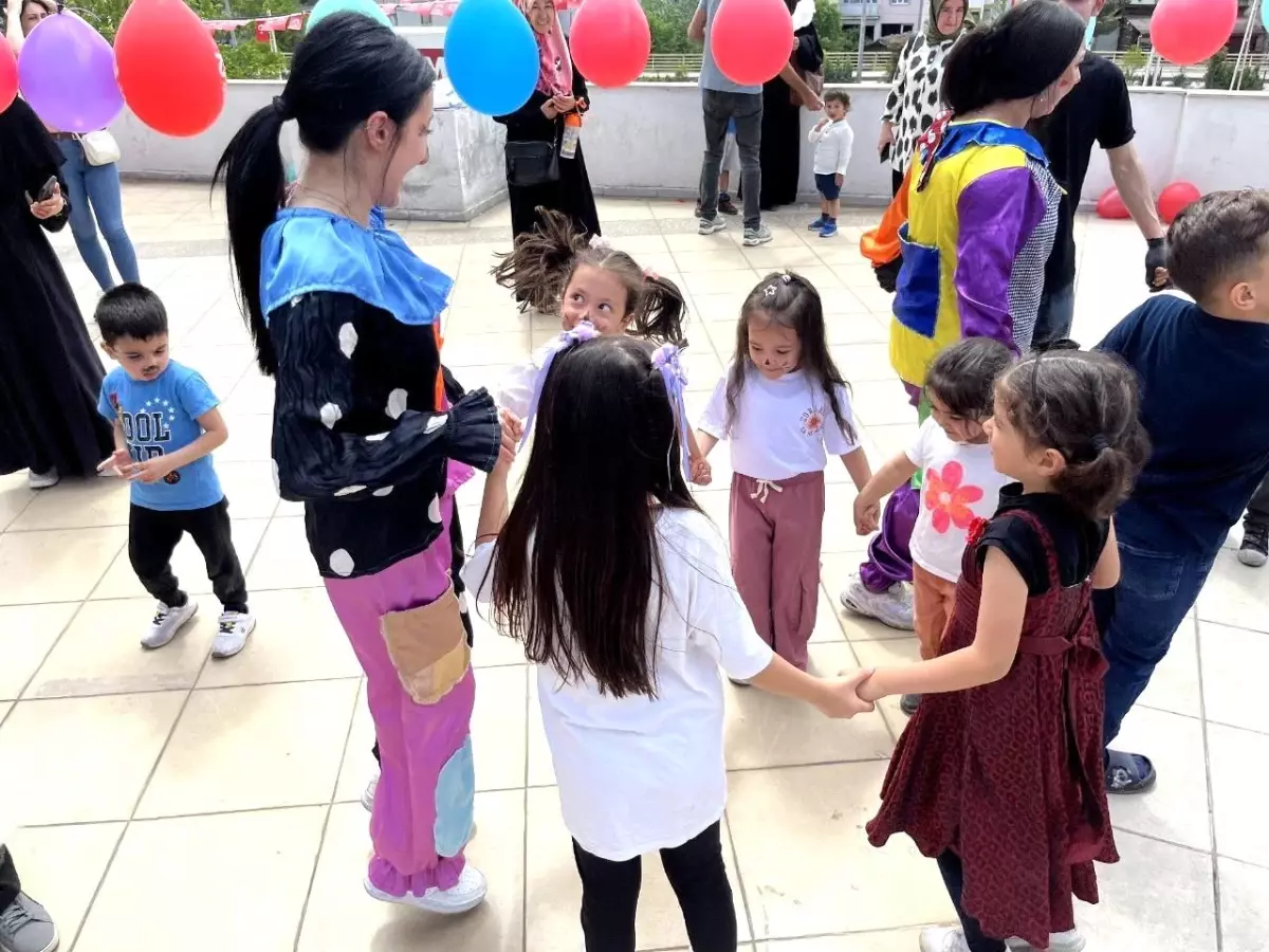 Karabük'te Engelliler Haftası Etkinliği Şenliklere Dönüştü