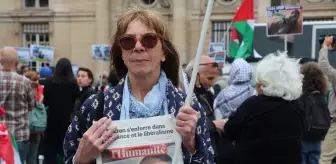 Paris'te Filistin Destekçileri Eyal Golan'ın Konserine Karşı Gösteri Düzenledi