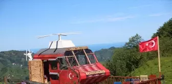 Rize'de Helikopter Şeklinde Ahşap Yapı Ziyaretçilerin İlgi Odağı Oldu
