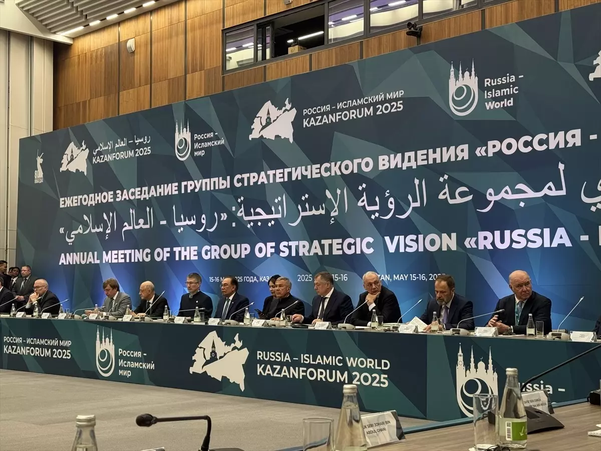 Putin'den İslam Dünyası Forumuna Destek Mesajı