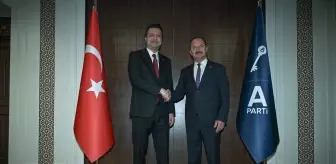 Saadet Partisi ve Anahtar Parti Liderlerinden Önemli Görüşme
