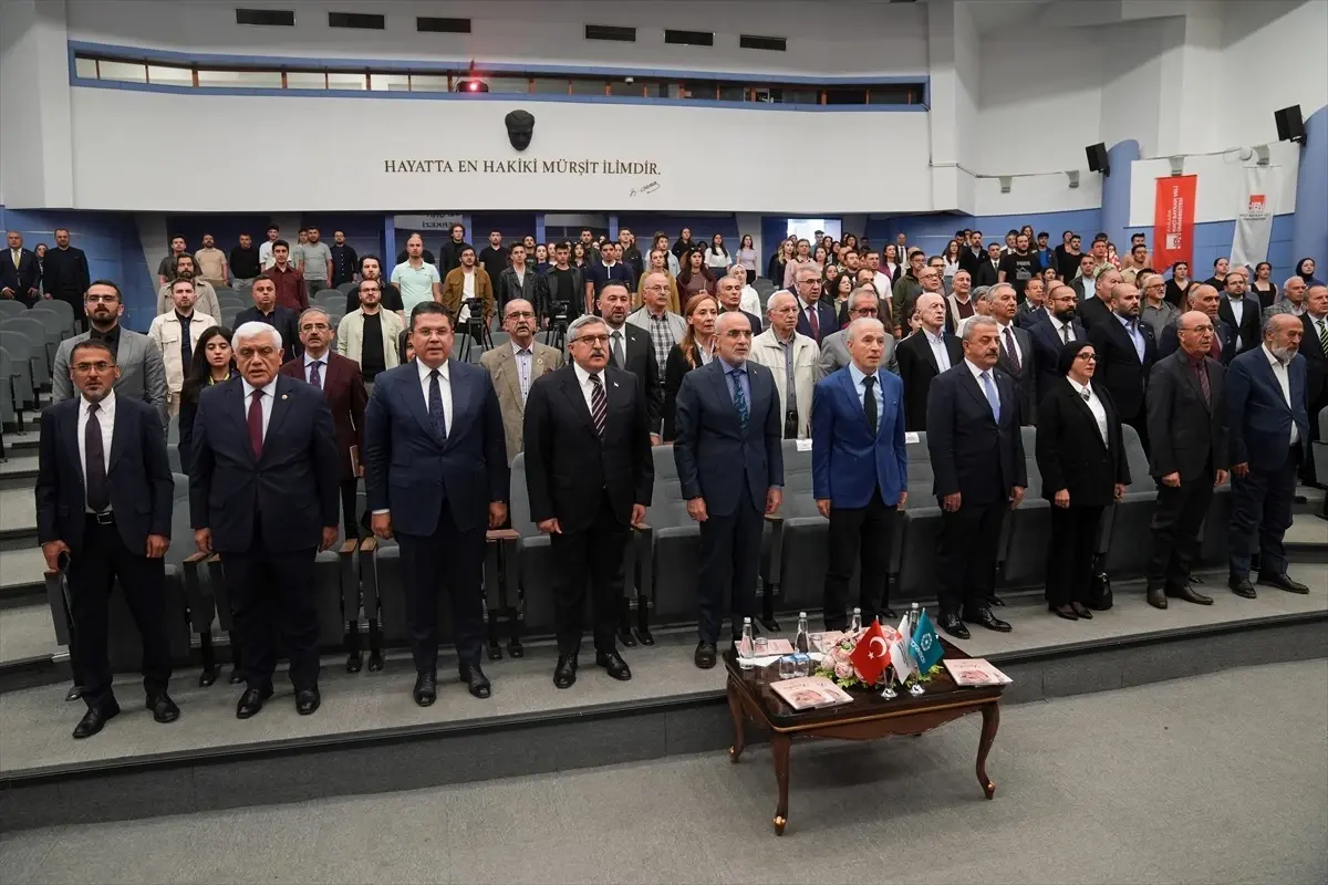 Abdurrahim Karakoç Anısına Anma Programı Düzenlendi