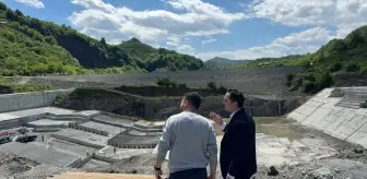 Salıpazarı Kaymakamı İnşaat Alanında İncelemelerde Bulundu