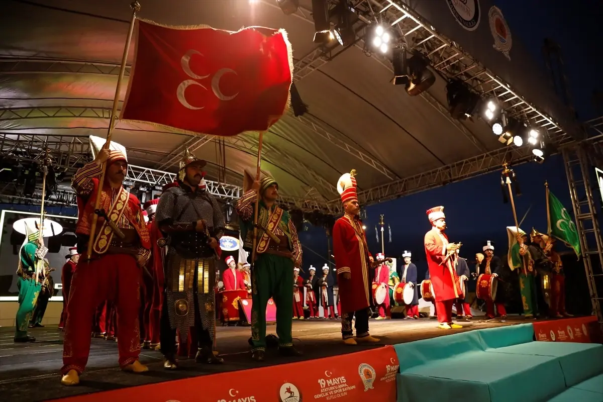 Samsun'da 19 Mayıs Coşkusu Mehteran Gösterisiyle Yaşandı