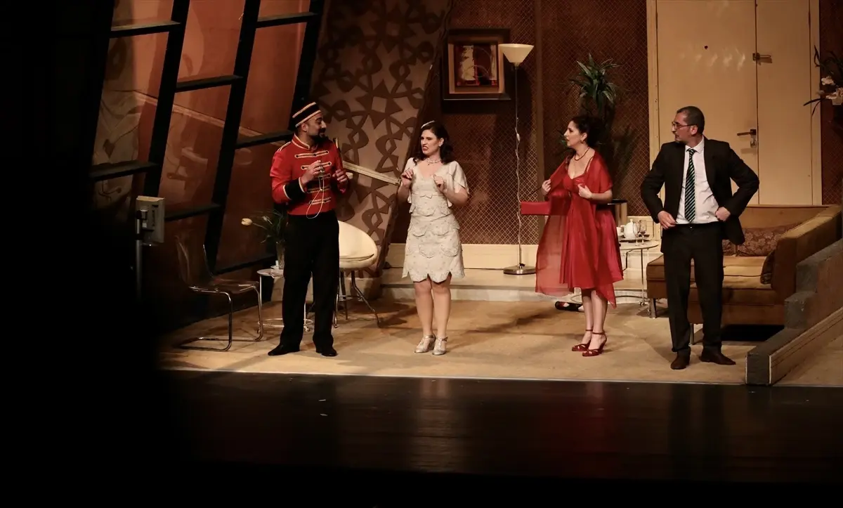 Samsun'da 'Bir Tenor Aranıyor' Müzikali Sahnelendi