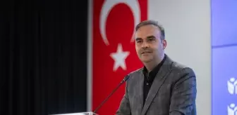 Sanayi ve Teknoloji Bakanı Kacır, Esenler Gençlik Merkezi'nde konuştu Açıklaması