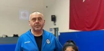 Zeynep Ela Öztürk, Karate Turnuvasında Bölge Birincisi Oldu