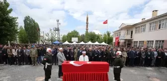 Şehit Piyade Uzman Çavuş Karadağ, Muş'ta son yolculuğuna uğurlandı