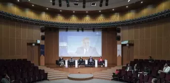 Türkiye'nin Uluslararası Örgütlerde Artan Rolü ve Etkisi Panelde Tartışıldı