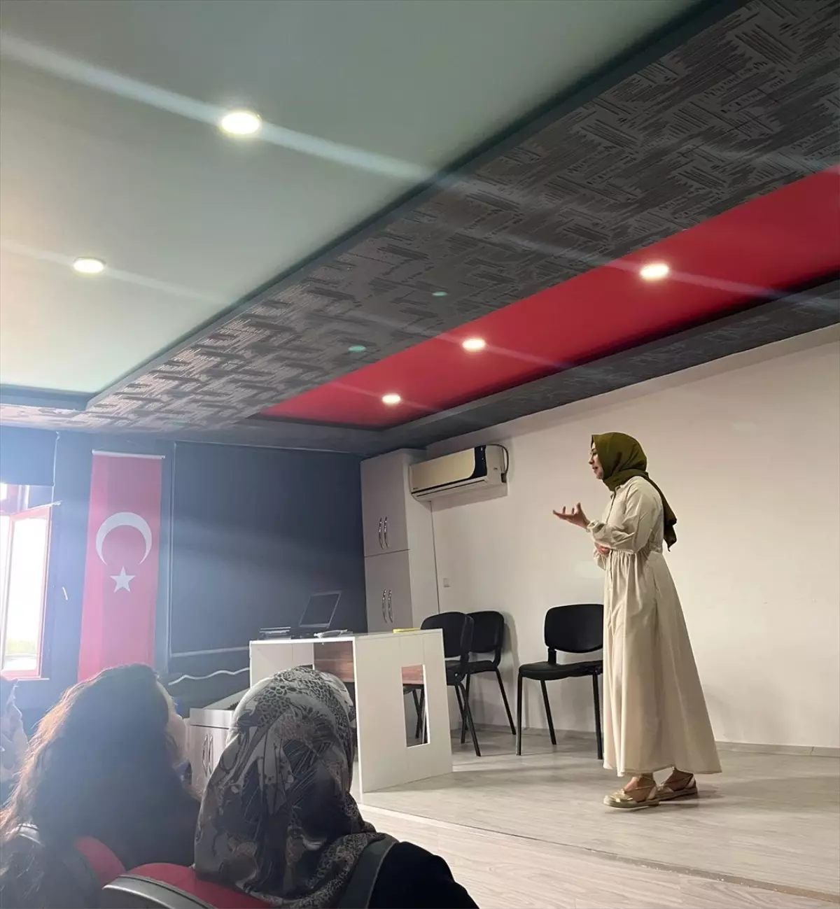 Seydişehir'de Engelliler Haftası Semineri Düzenlendi