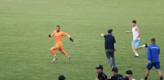 Siirt'te Futbol Maçında Kavga: Polis Müdahale Etti
