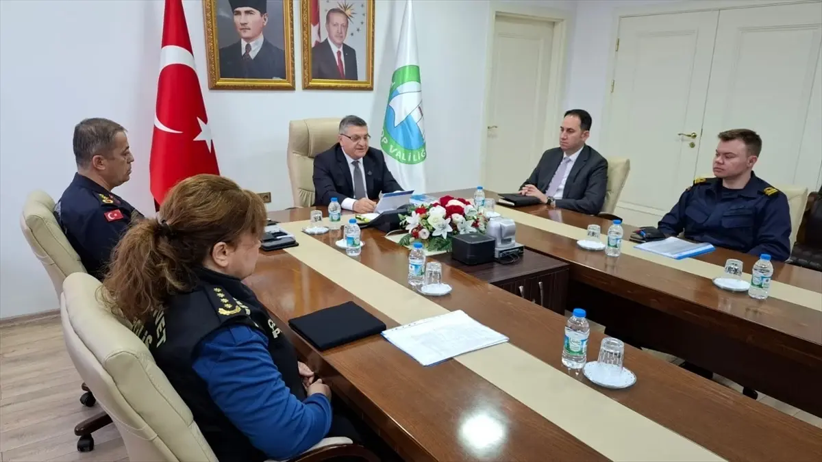 Sinop'ta İl Güvenlik ve Asayiş Toplantısı Gerçekleştirildi