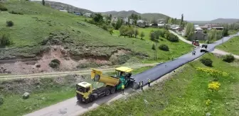 Sivas'ta Yol Çalışmaları Hızla Devam Ediyor