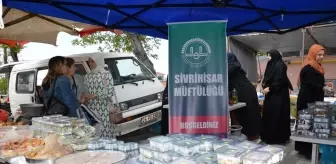 Sivrihisar'da Gazze'ye Yardım İçin Hayır Çarşısı Kuruldu