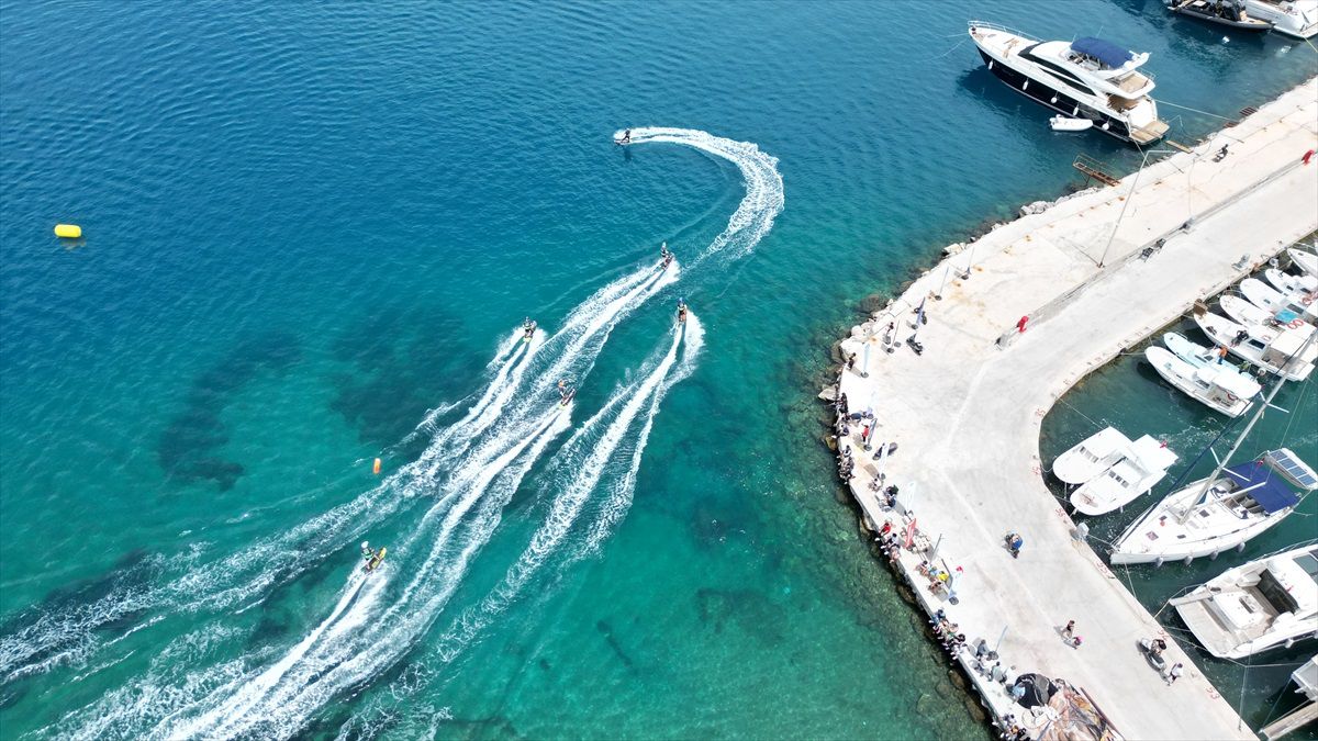 Bodrum'da Su Sporları Heyecanı: Türkiye Şampiyonası Başladı