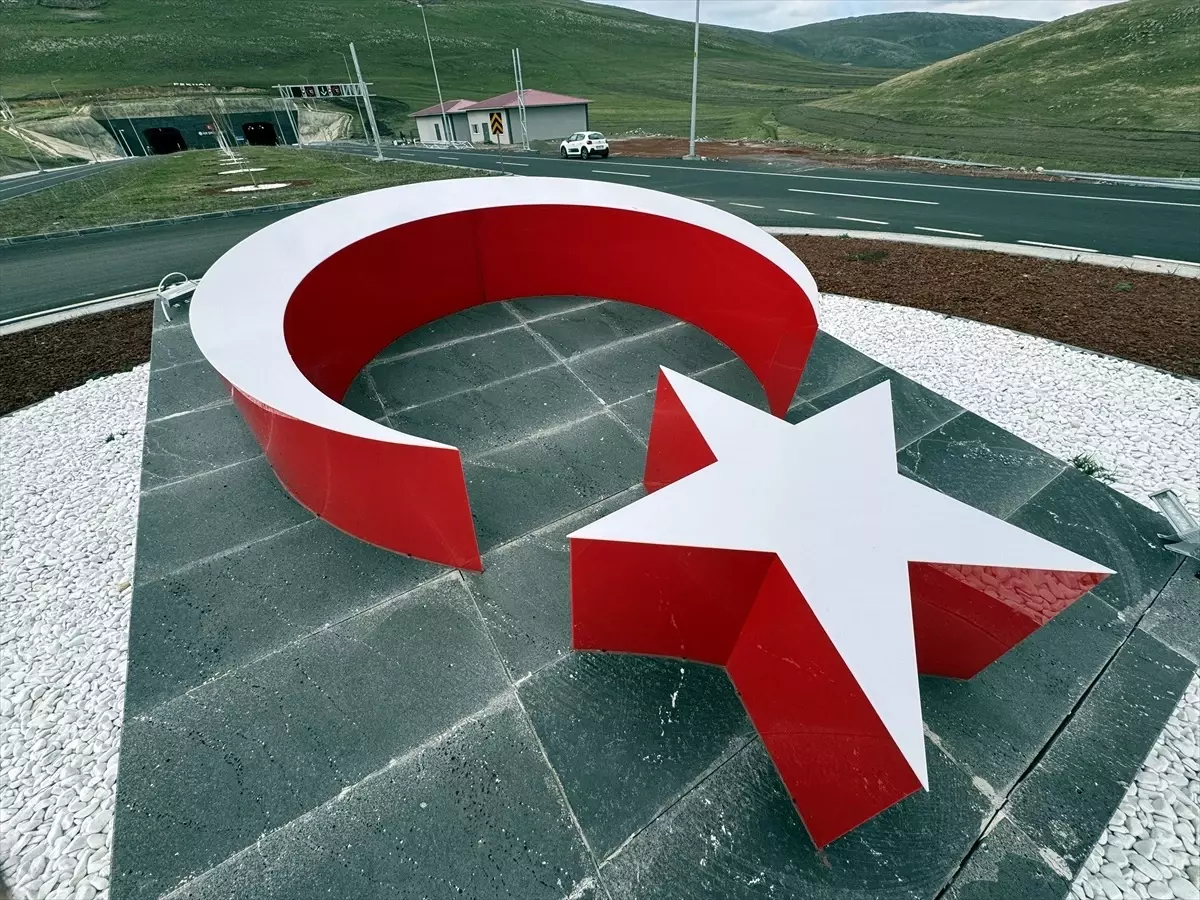 Aşık Şenlik Tüneli, 6 Ayda 70 Bin Araç Geçişine Ev Sahipliği Yaptı