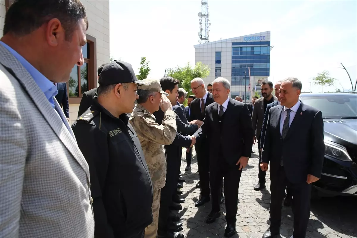 TBMM Milli Savunma Komisyonu Başkanı Akar, Bingöl'de konuştu Açıklaması