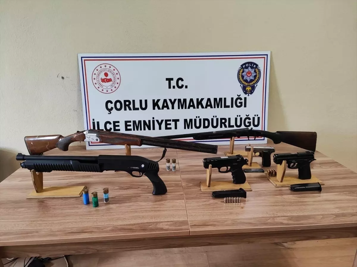 Tekirdağ'da Uyuşturucu ve Silah Operasyonu: 39 Zanlı Gözaltında