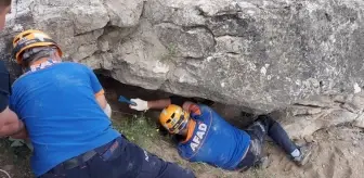 Kaçak Kazı Yapan Kişi Kaya Devrilmesi Sonucu Hayatını Kaybetti