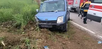 Tokat'ta Hafif Ticari Araç Kazası: 3 Yaralı