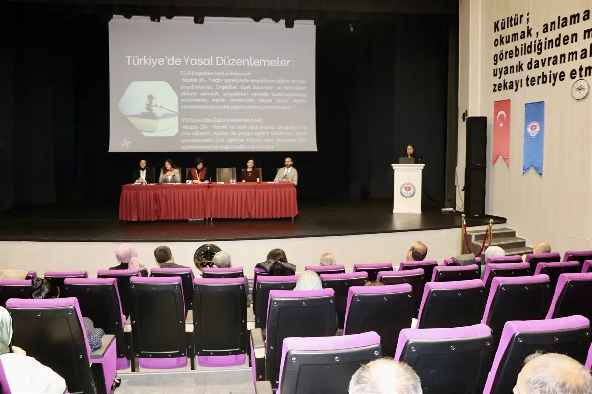 Trabzon'da Engelsiz Yaşam Paneli Gerçekleştirildi