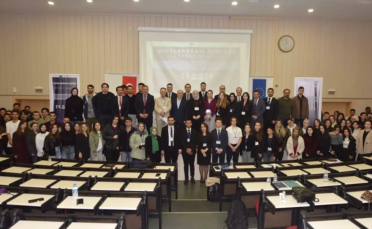 Yapay Zeka Çağında Diplomasi ve Uluslararası İlişkiler Kongresi Düzenlendi