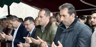 Sadi Tekelioğlu'nun Annesi Seher Tekelioğlu Son Yolculuğuna Uğurlandı