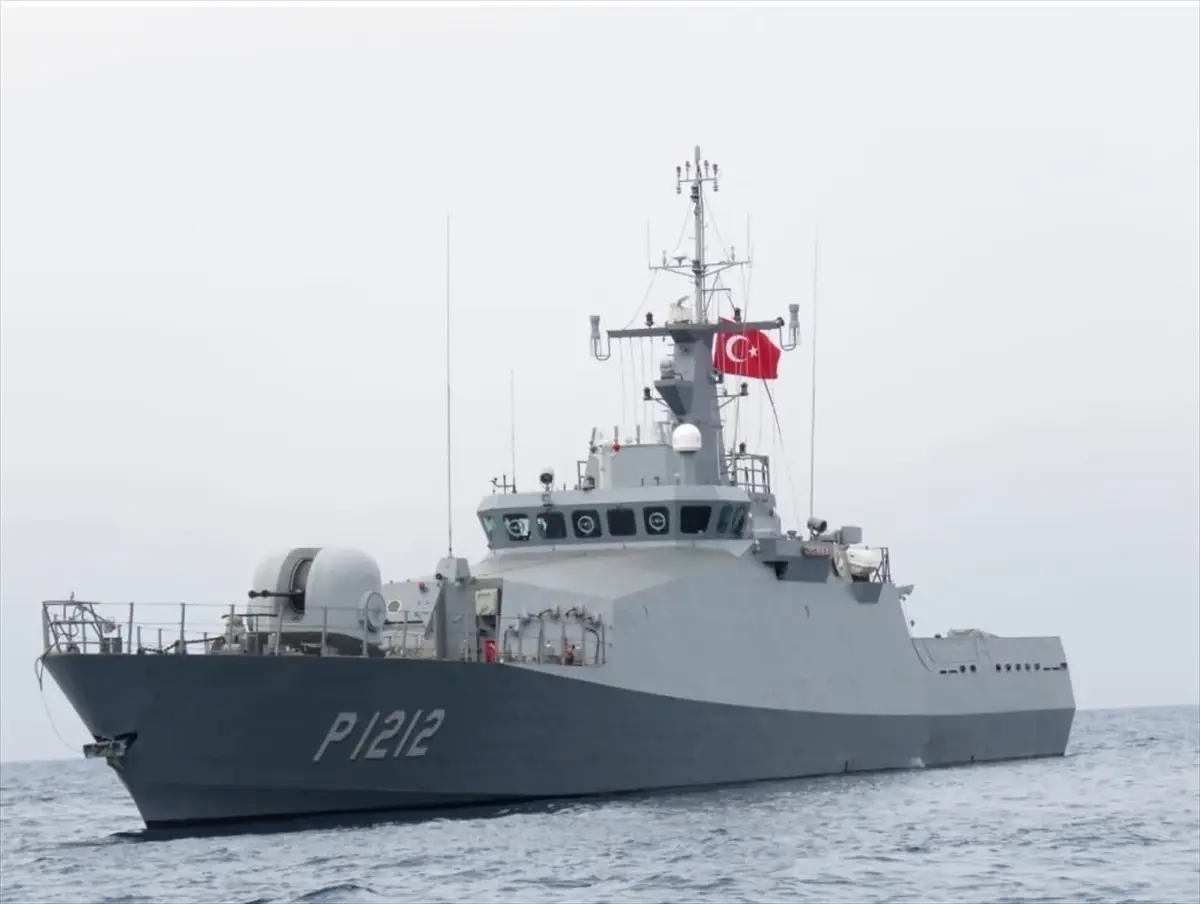 KKTC'de 19 Mayıs Kutlamaları İçin Denizaltı ve Karakol Gemisi Ziyareti