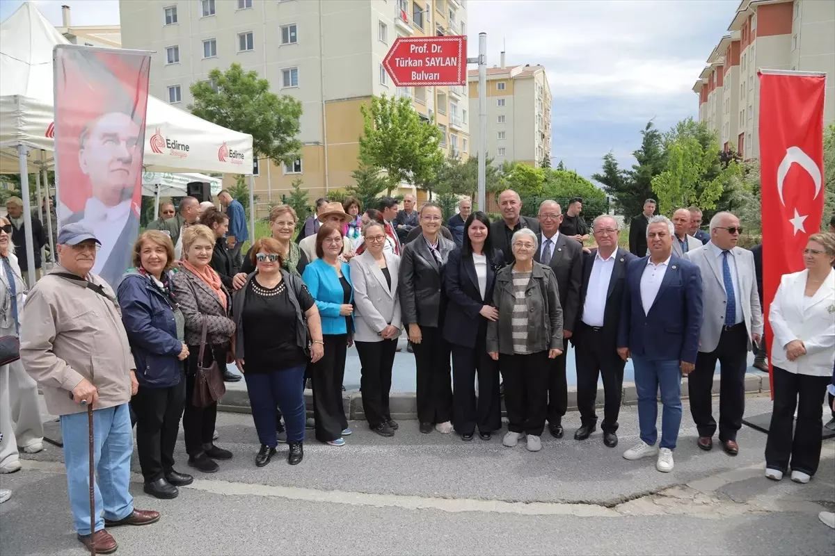 Edirne Belediyesi, Prof. Dr. Türkan Saylan ve Hayrettin Karaca'nın İsimlerini Yaşatıyor