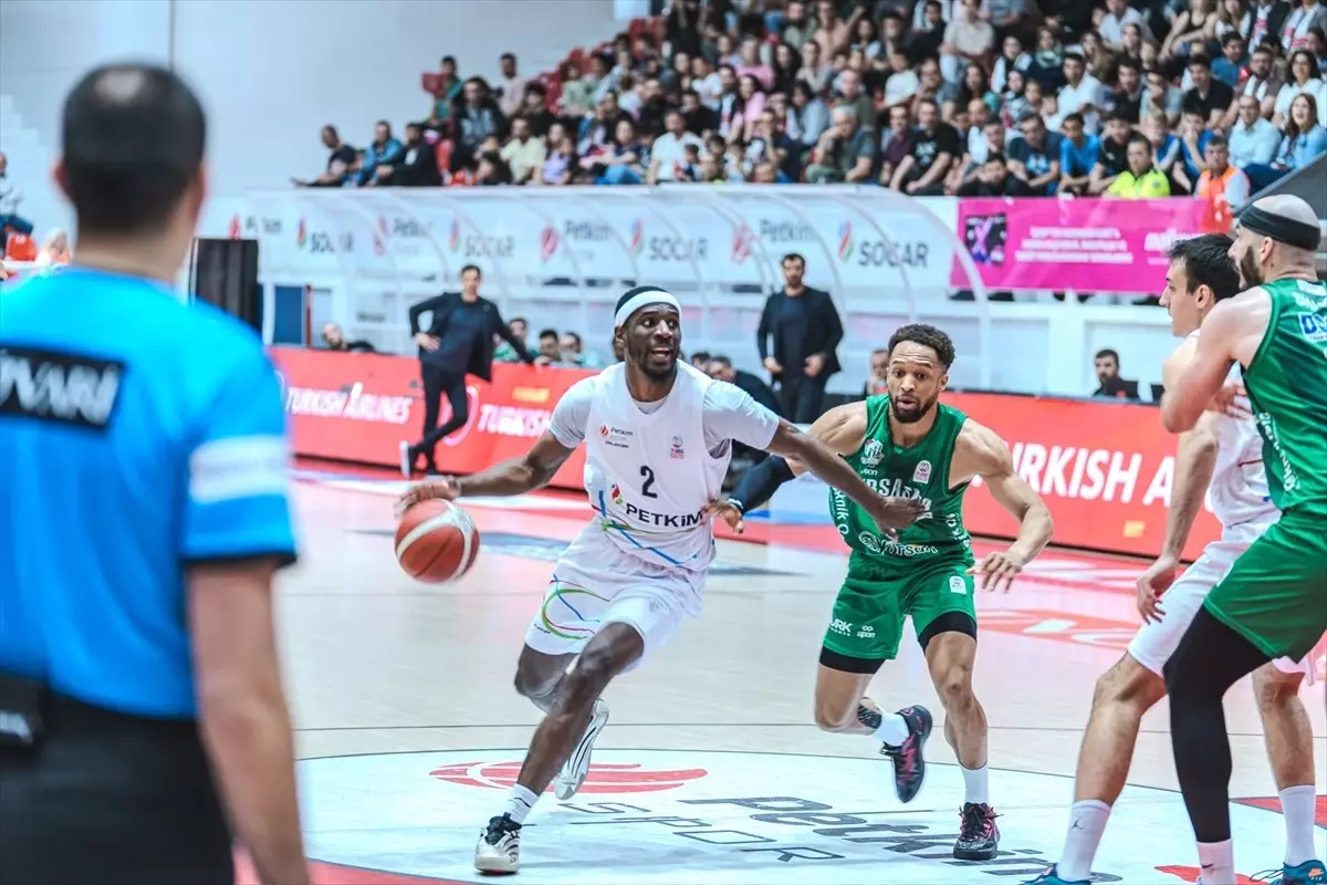 Bursaspor Yörsan, Aliağa Petkimspor'u Deplasmanda Yendi