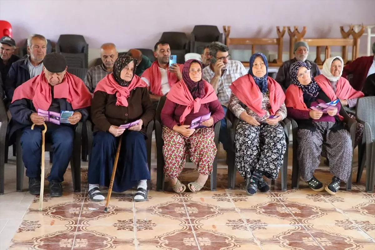 Uşak'ta Öğrencilerden İlk Yardım Eğitimi Projesi