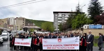 Van ve Bitlis'te Aile Haftası kapsamında yürüyüş düzenlendi