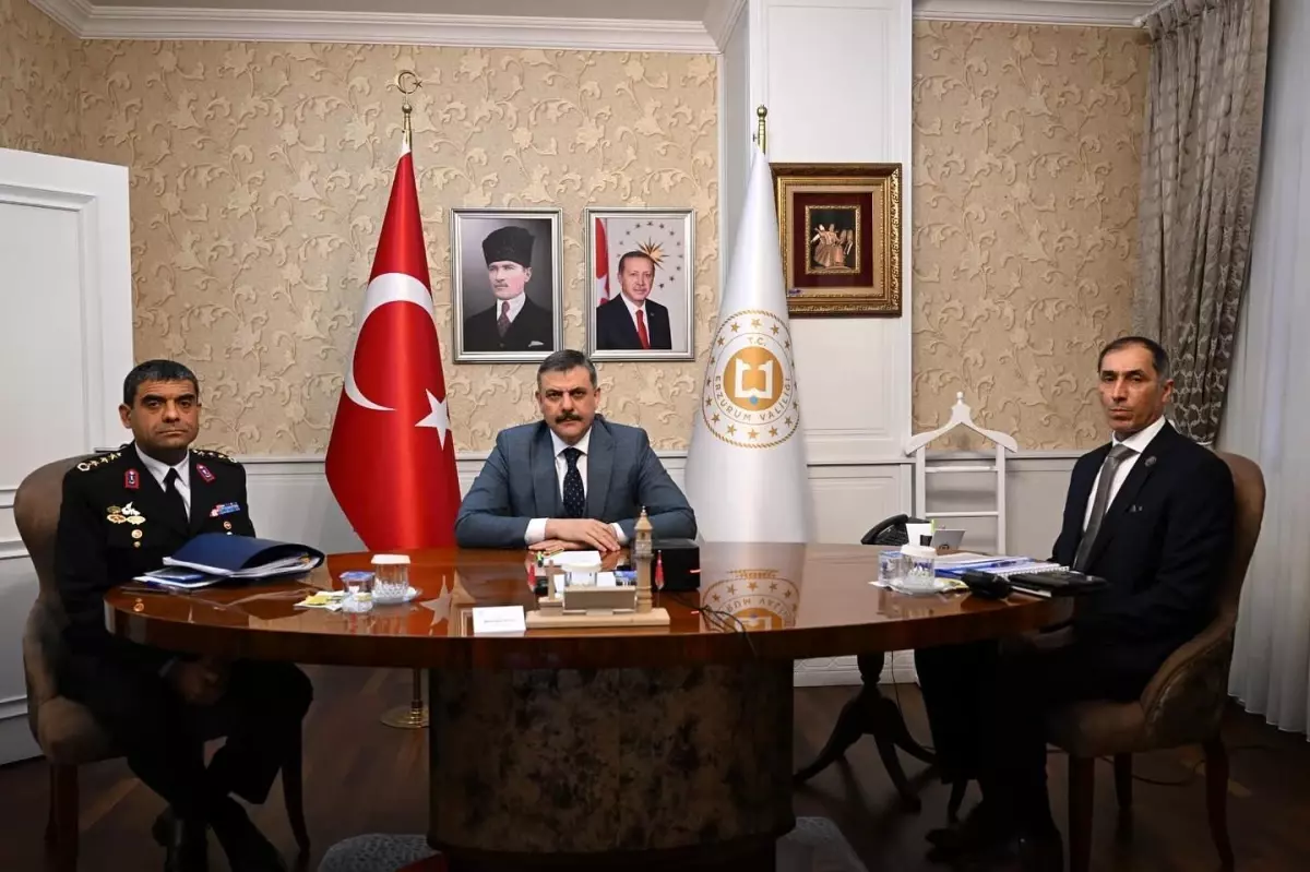 Vali Çiftçi, İçişleri Bakanı ile Toplantıya Katıldı