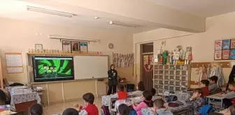 Yeşilay Elazığ'da Öğrencilere Teknoloji Bağımlılığı ve Sağlıklı Yaşam Eğitimi Verdi