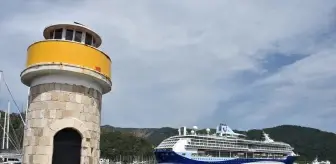 Bahamalar Bayraklı Marella Discovery 2 Kruvaziyeri Marmaris'e Geldi