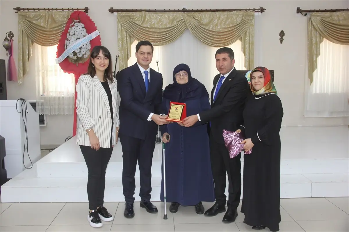 Zara'da Anneler Günü etkinliği düzenlendi
