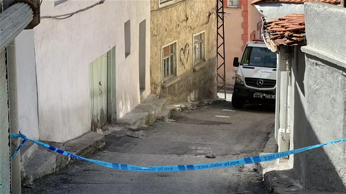Kütahya'da 1 yıldır kayıp genç kızın cesedi betonla kapatılan kuyuda bulundu
