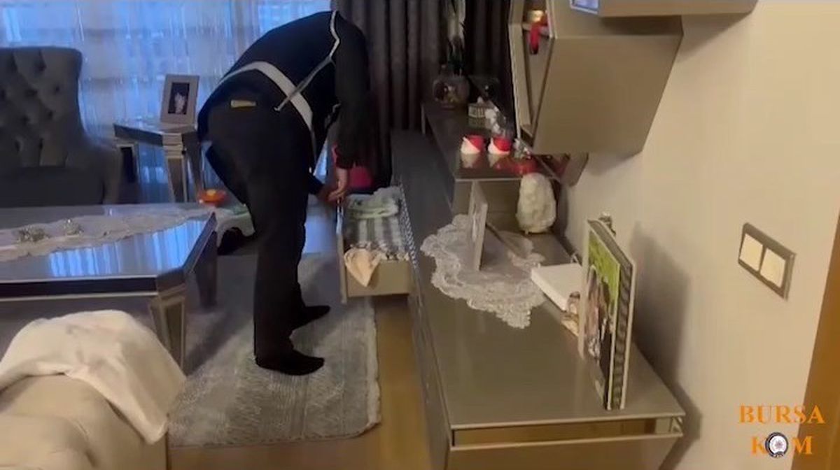 Emeklileri Dolandıran 10 Şüpheli Yakalandı