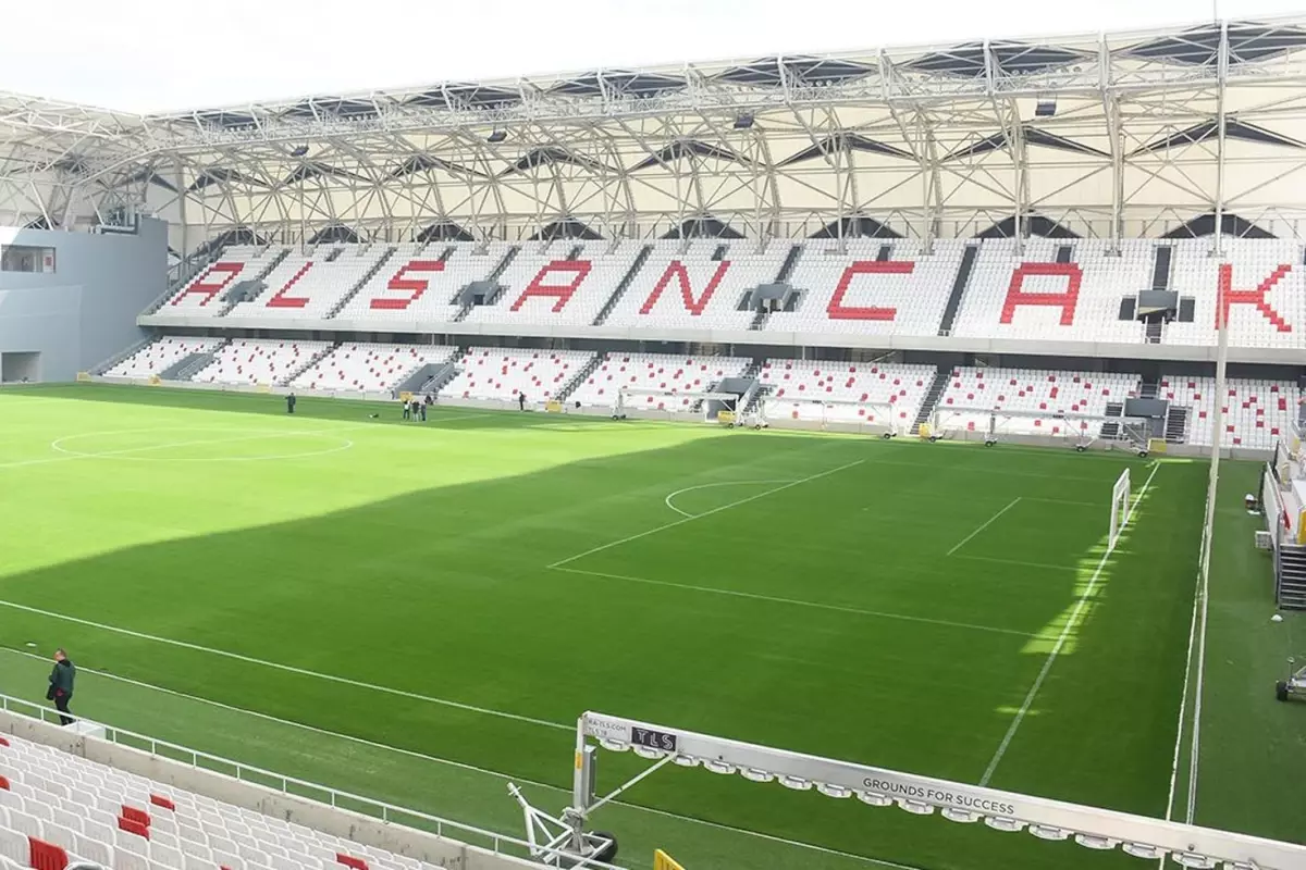 3. Lig'e düşen Altay'ın başı dertten kurtulmuyor! Bir tehlike daha
