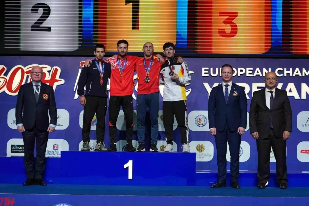 Türkiye, Avrupa Büyükler Karate Şampiyonası'nda 3 Madalya Kazandı