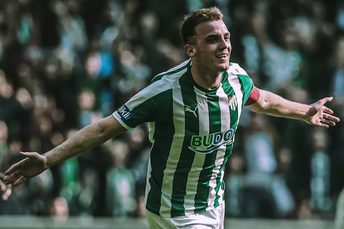 Bursaspor'dan bomba transfer! Süper Lig'den aldılar