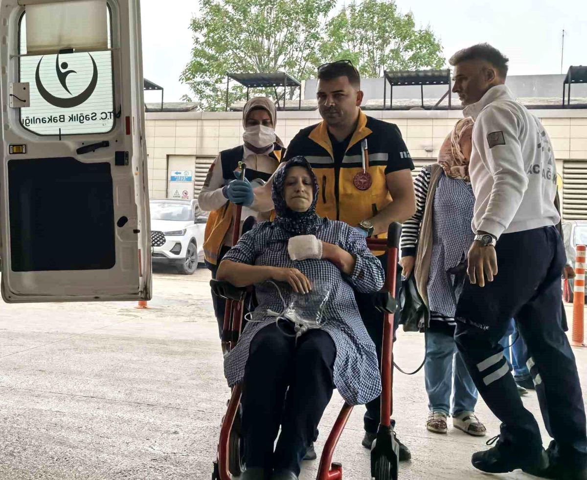 İnegöl'de Tekstil Fabrikasında İş Kazası: Bir İşçi Yaralandı