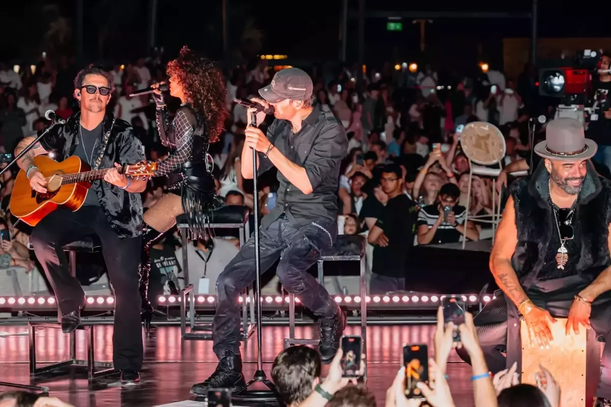 Enrique Iglesias'tan Türkiye'ye duygusal mesaj: Ezan sesini özledim