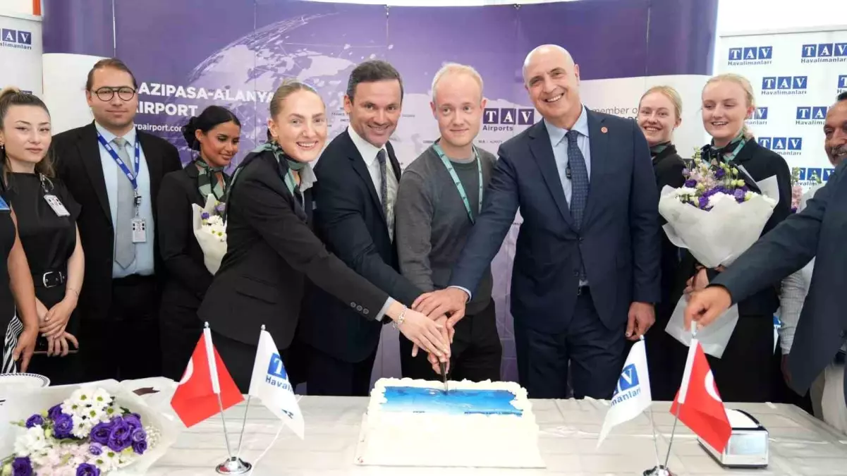 Gazipaşa-Alanya Havalimanı, Copenhagen Air Taxi'nin İlk Uçuşunu Karşıladı